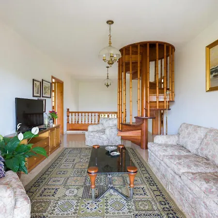 Casa Lolina بيت للعطل