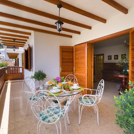 بيت للعطل Casa Lolina تيرور